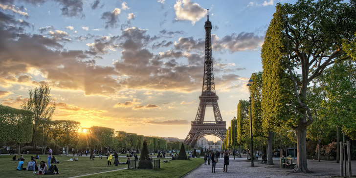 Städtereise: Mit dem Nachtzug nach Paris